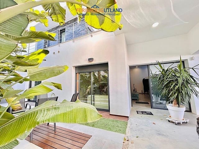3 chambre Villa/Maison à vendre à Ciudad Quesada, Rojales avec piscine garage - 625 000 € (Ref: 10031010)