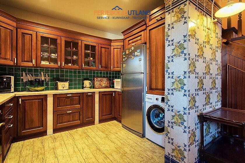 4 sovrum Villa till salu i Orihuela Costa med pool garage - 890 000 € (Ref: 10031011)