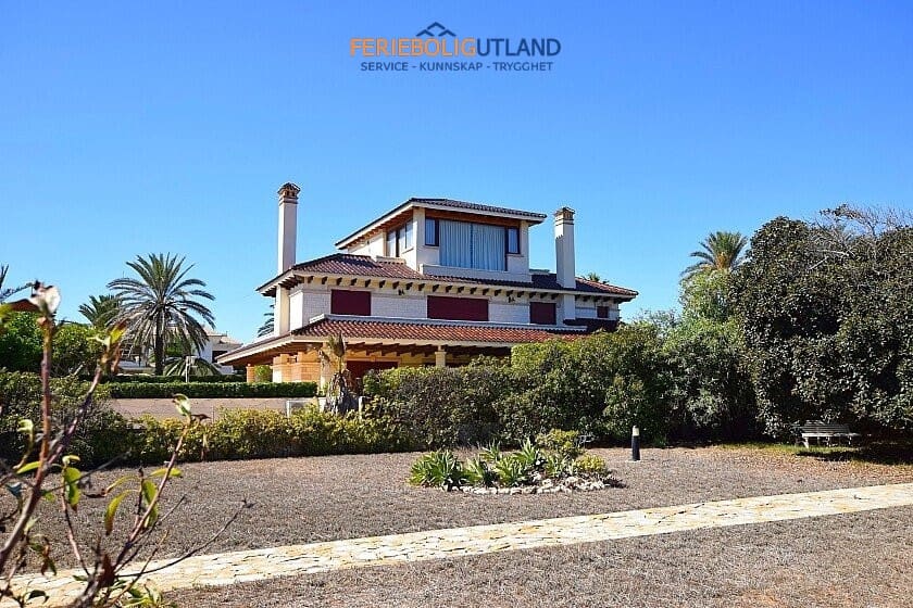 7 sypialnia Willa na sprzedaż w Cabo Roig z garażem - 1 999 900 € (Ref: 10031012)