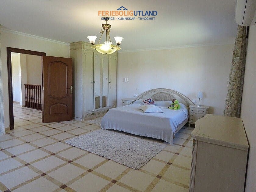 7 sypialnia Willa na sprzedaż w Cabo Roig z garażem - 1 999 900 € (Ref: 10031012)