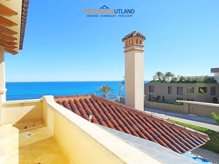 7 sypialnia Willa na sprzedaż w Cabo Roig z garażem - 1 999 900 € (Ref: 10031012)