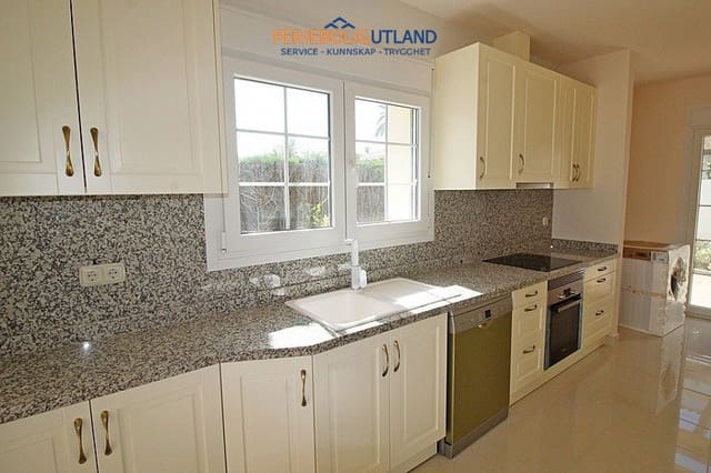 5 makuuhuone Huvila myytävänä paikassa Cabo Roig, Orihuela mukana uima-altaan - 990 000 € (Ref: 10031013)