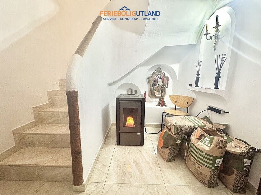 4 chambre Villa/Maison à vendre à Villamartin avec piscine - 849 900 € (Ref: 10031015)
