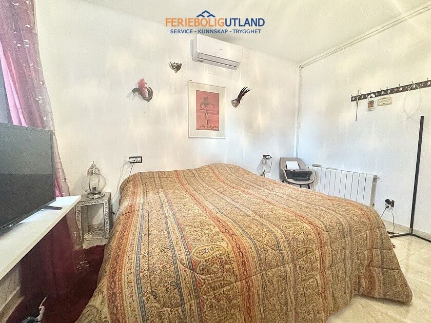 4 chambre Villa/Maison à vendre à Villamartin avec piscine - 849 900 € (Ref: 10031015)