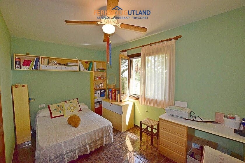 3 slaapkamer Villa te koop in Villamartin met zwembad garage - € 595.000 (Ref: 10031093)