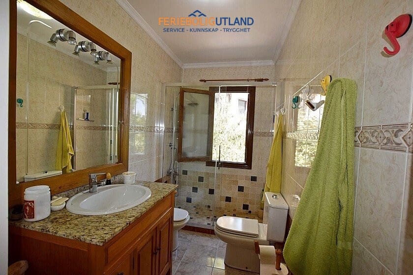 3 slaapkamer Villa te koop in Villamartin met zwembad garage - € 595.000 (Ref: 10031093)