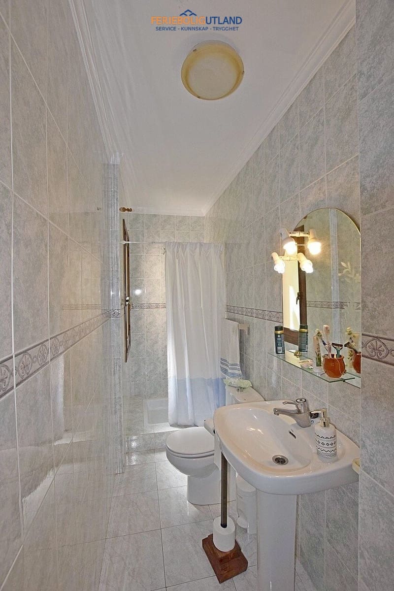 3 slaapkamer Villa te koop in Villamartin met zwembad garage - € 595.000 (Ref: 10031093)