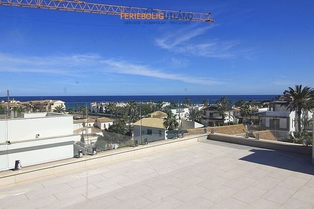 5 quarto Moradia para venda em La Zenia, Orihuela com piscina garagem - 1 500 000 € (Ref: 10031162)
