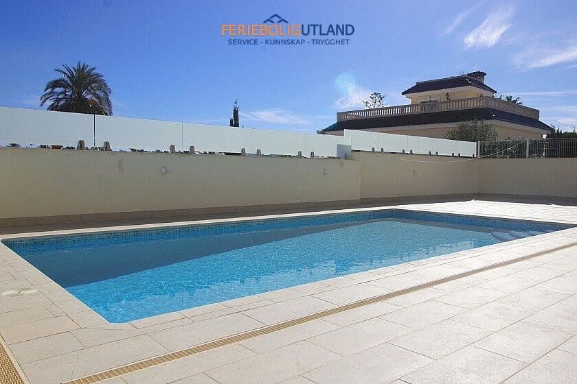 5 quarto Moradia para venda em La Zenia com piscina garagem - 1 500 000 € (Ref: 10031162)