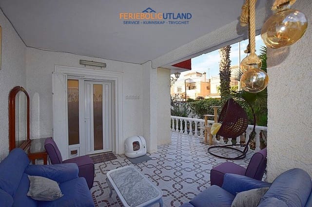 3 bedroom Villa for sale in Playa de los Locos, Torrevieja with pool garage - € 590,000 (Ref: 10031163)
