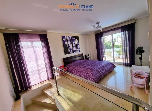 5 soverom Villa til salgs i Gaspar Perelló, Torrevieja med svømmebasseng garasje - € 1 170 000 (Ref: 10031165)
