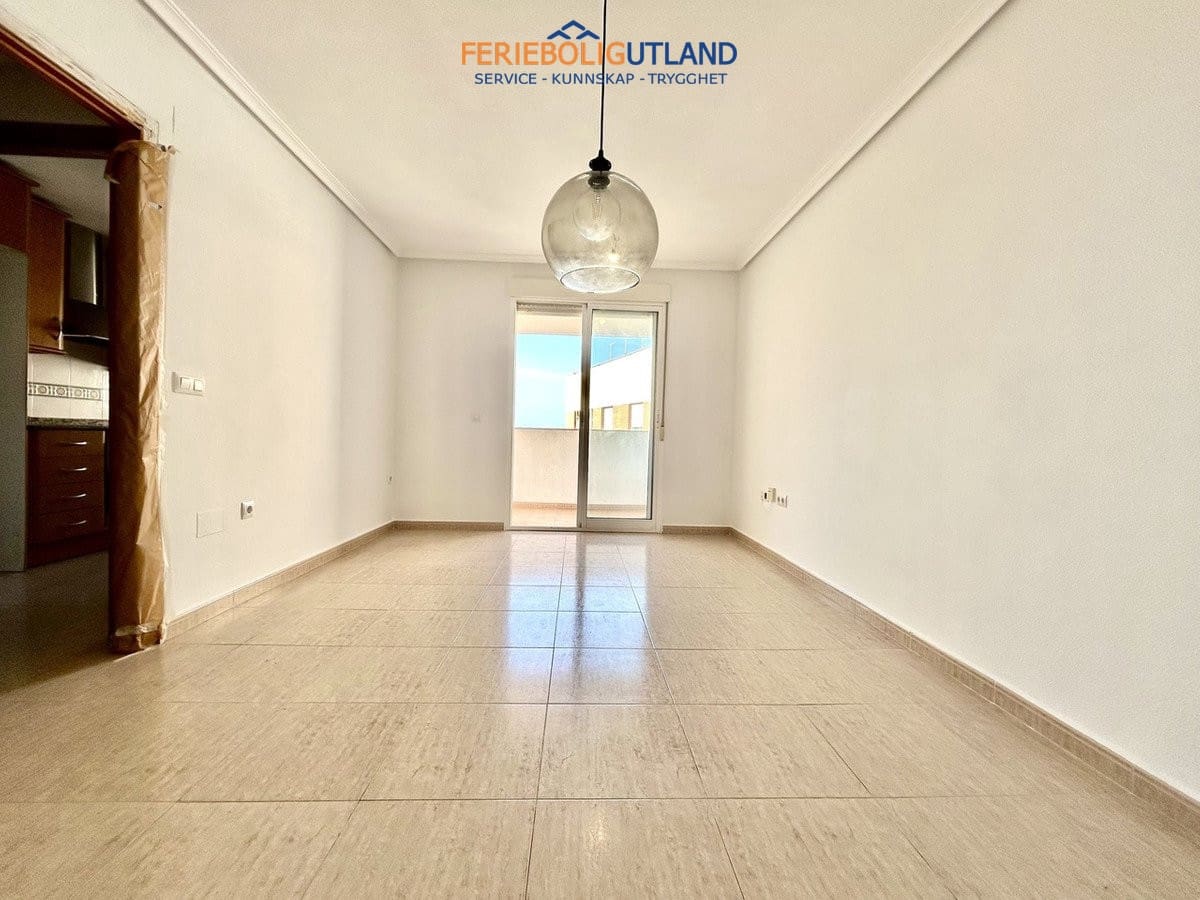 2 soverom Leilighet til salgs i Torrevieja - € 143 500 (Ref: 10031166)