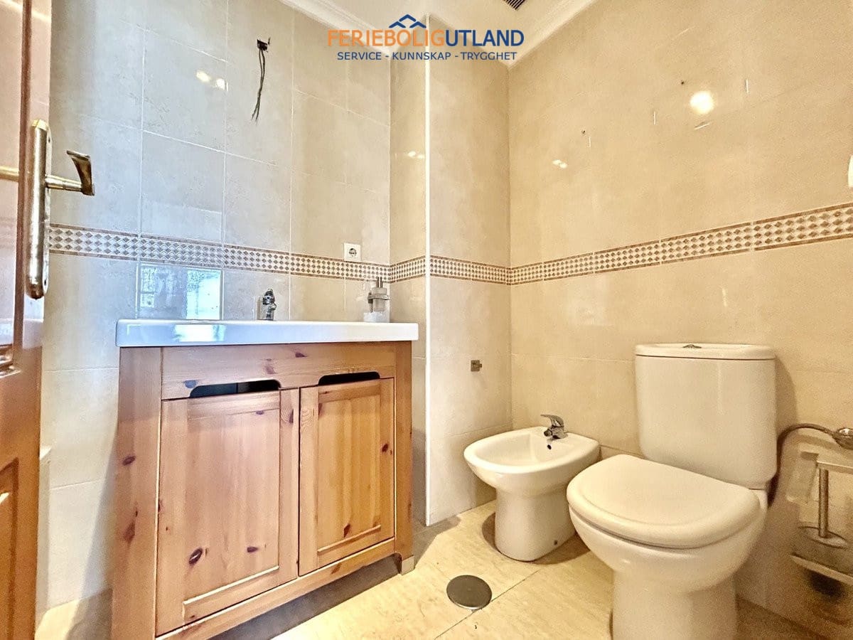 2 soverom Leilighet til salgs i Torrevieja - € 143 500 (Ref: 10031166)