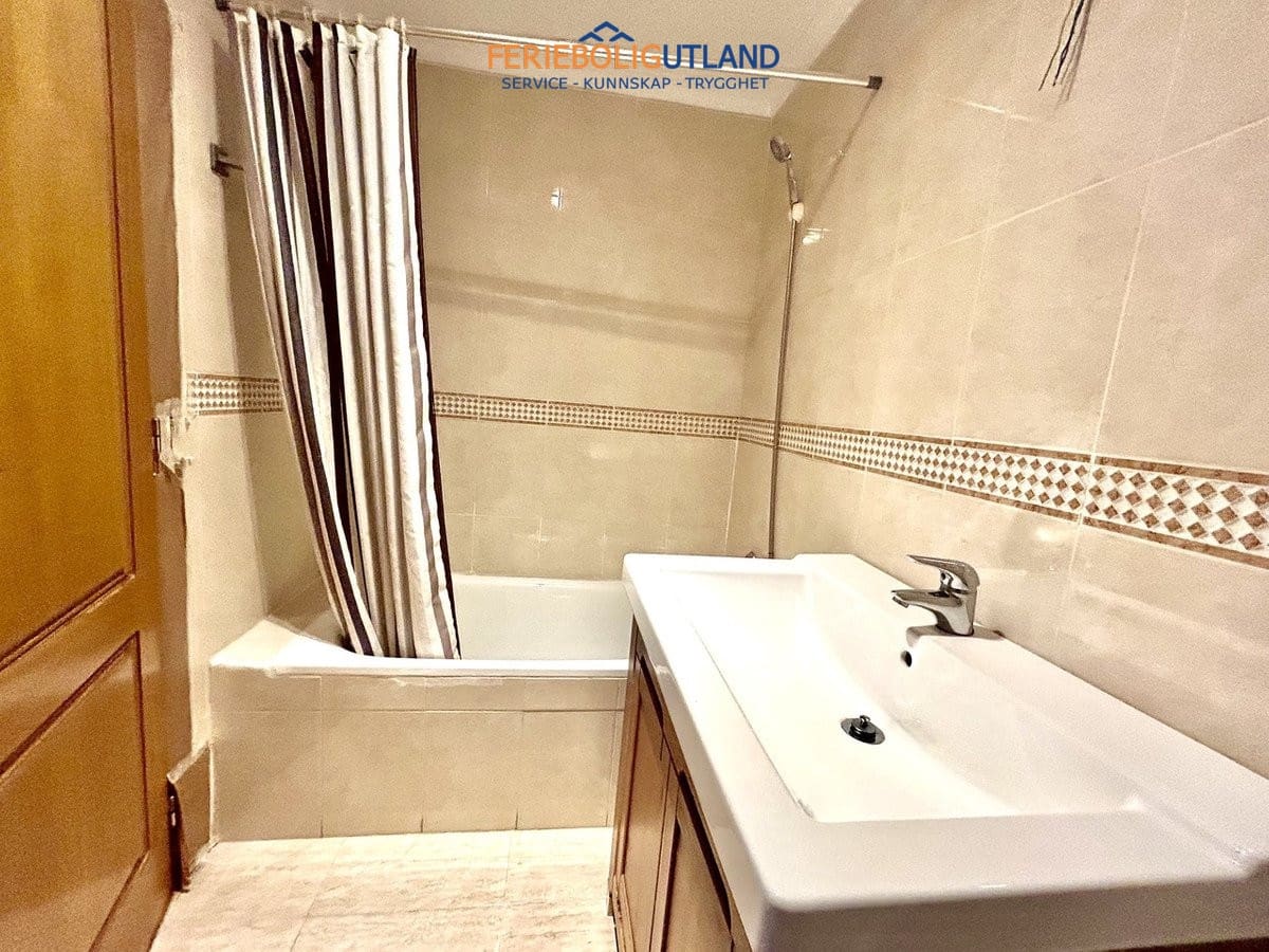 2 soverom Leilighet til salgs i Torrevieja - € 143 500 (Ref: 10031166)