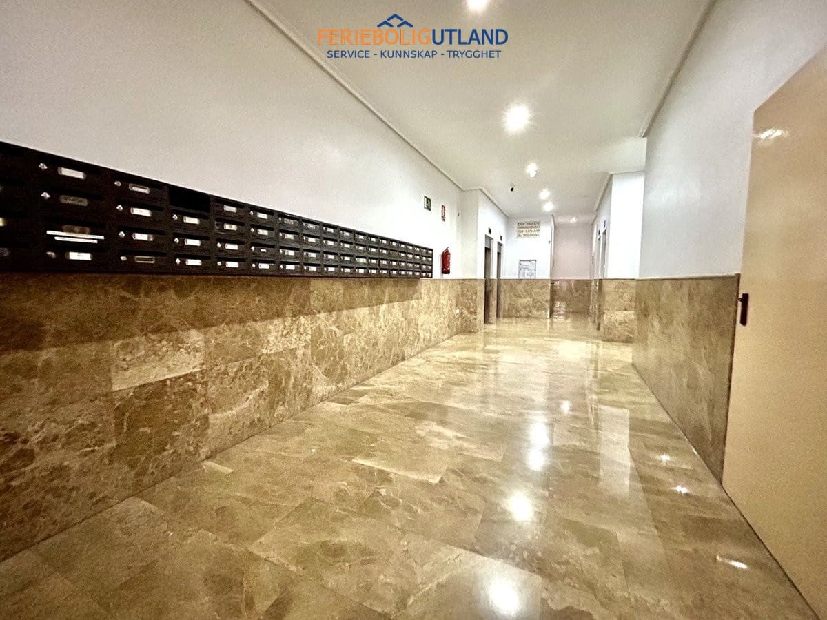 2 soverom Leilighet til salgs i Torrevieja - € 143 500 (Ref: 10031166)