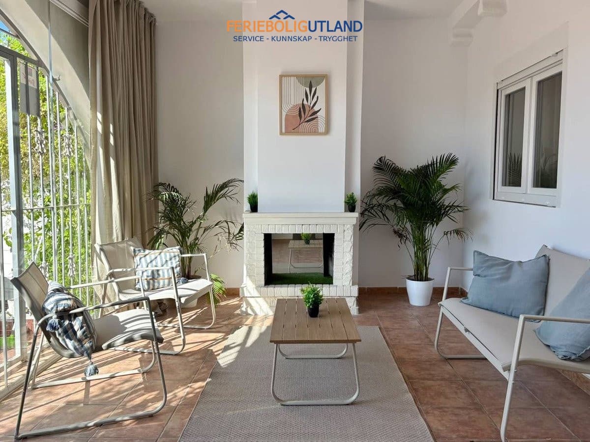 3 sovrum Hus till salu i Playa Flamenca med garage - 204 000 € (Ref: 10032398)