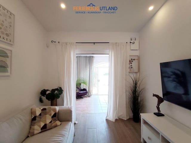 3 sovrum Hus till salu i Playa Flamenca, Orihuela med garage - 204 000 € (Ref: 10032398)