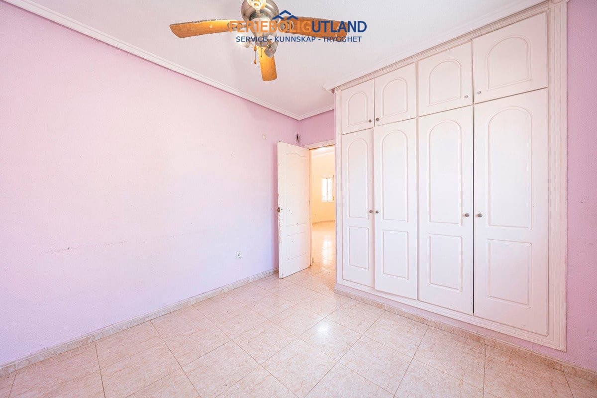 3 sovrum Villa till salu i Ciudad Quesada med pool garage - 399 000 € (Ref: 10032401)