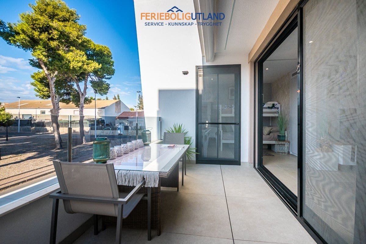 3 chambre Penthouse à vendre à San Pedro del Pinatar avec piscine garage - 339 000 € (Ref: 10032402)