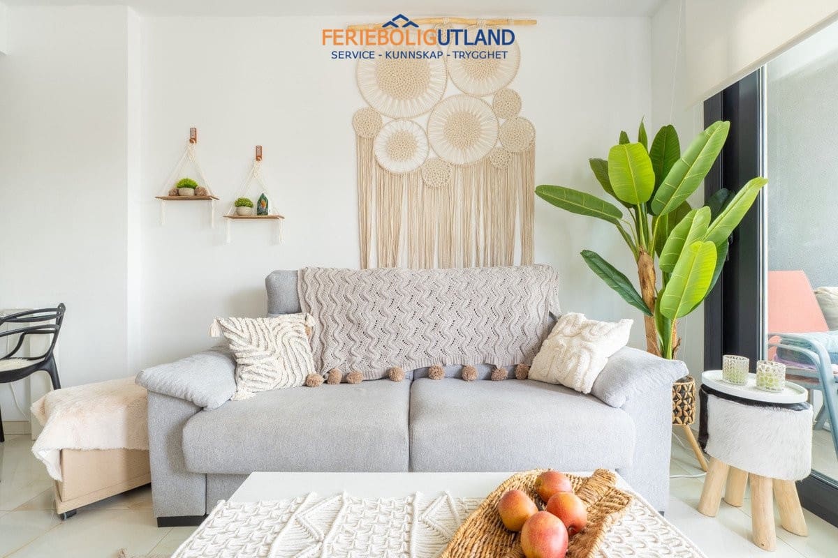 Apartamento de 2 habitaciones en Los Altos en venta con piscina garaje - 264.000 € (Ref: 10032487)