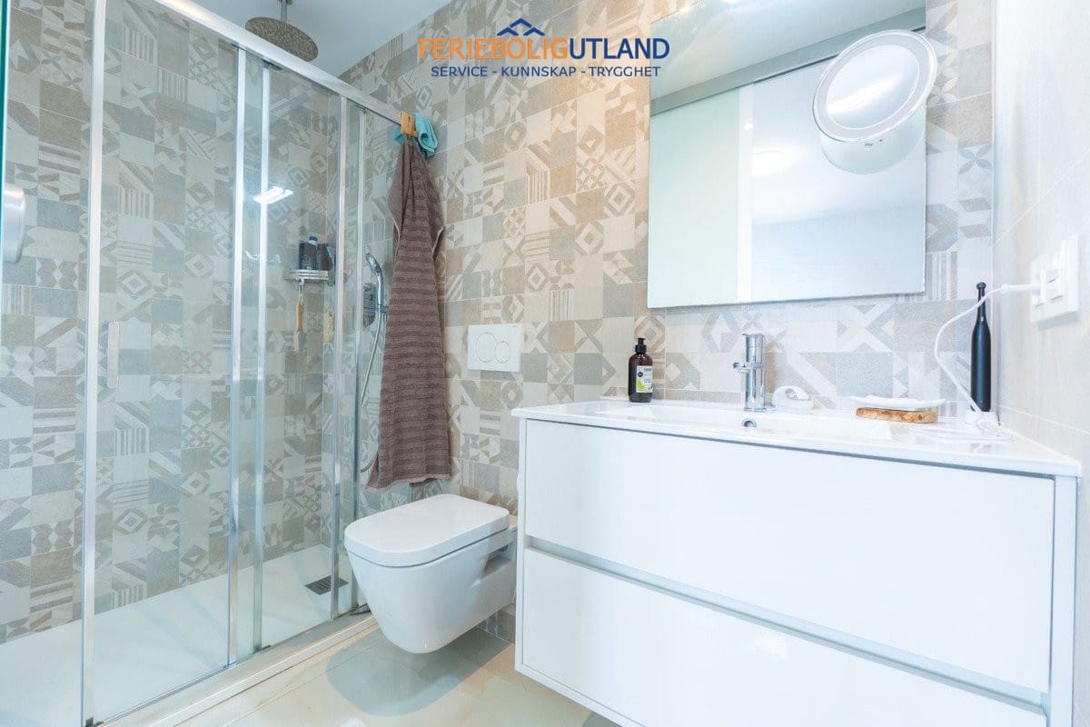 Apartamento de 2 habitaciones en Los Altos en venta con piscina garaje - 264.000 € (Ref: 10032487)