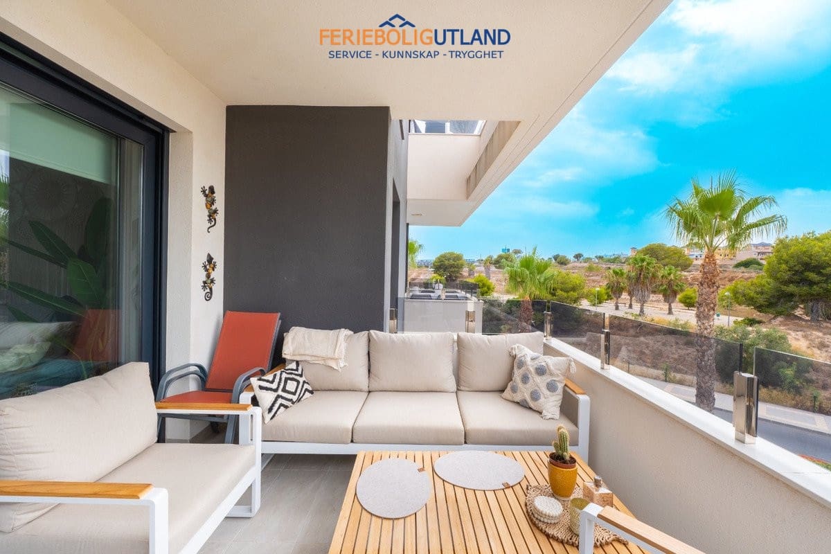 Apartamento de 2 habitaciones en Los Altos en venta con piscina garaje - 264.000 € (Ref: 10032487)