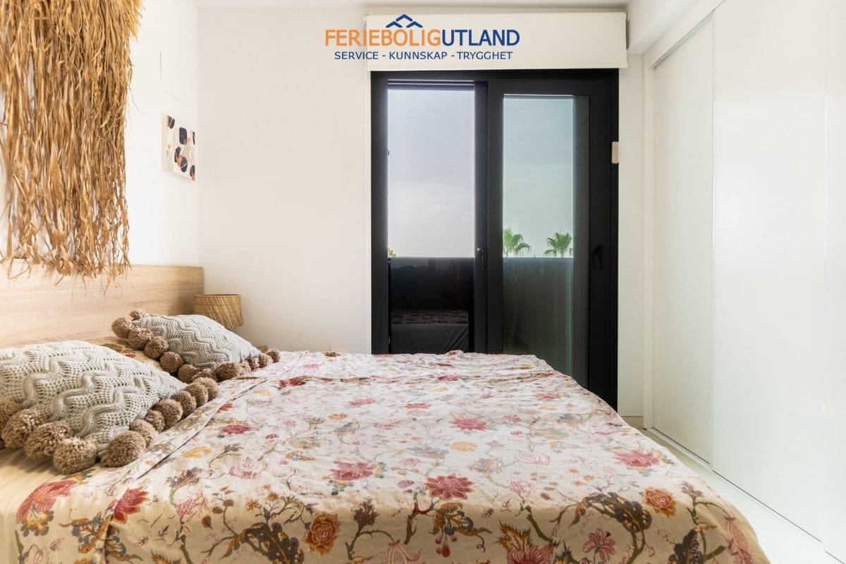 Apartamento de 2 habitaciones en Los Altos en venta con piscina garaje - 264.000 € (Ref: 10032487)