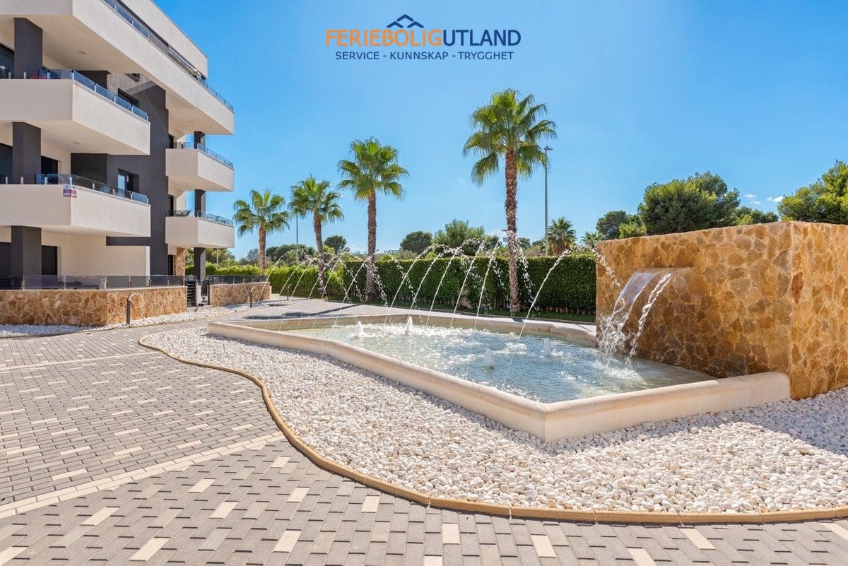 Apartamento de 2 habitaciones en Los Altos en venta con piscina garaje - 264.000 € (Ref: 10032487)