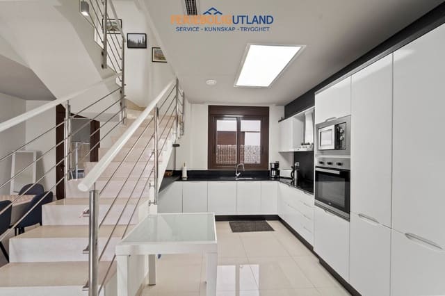2 sypialnia Dom na sprzedaż w Villamartin, Orihuela z basenem - 370 000 € (Ref: 10032489)
