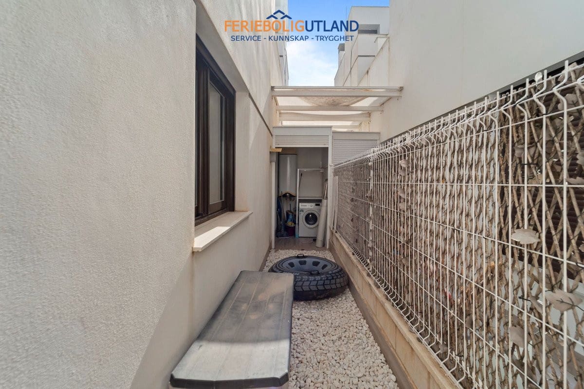 2 sypialnia Dom na sprzedaż w Villamartin z basenem - 370 000 € (Ref: 10032489)