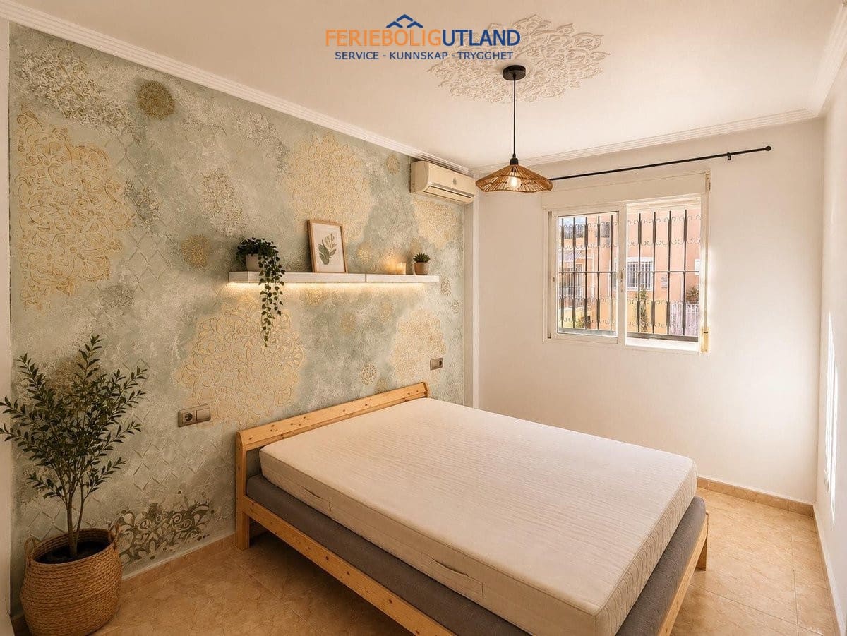 2 soverom Leilighet til salgs i Playa Flamenca med svømmebasseng garasje - € 149 000 (Ref: 10032492)