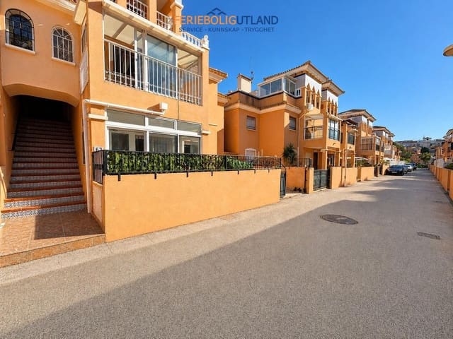 2 makuuhuone Huoneisto myytävänä paikassa Playa Flamenca, Orihuela mukana uima-altaan 
autotalli - 149 000 € (Ref: 10032492)