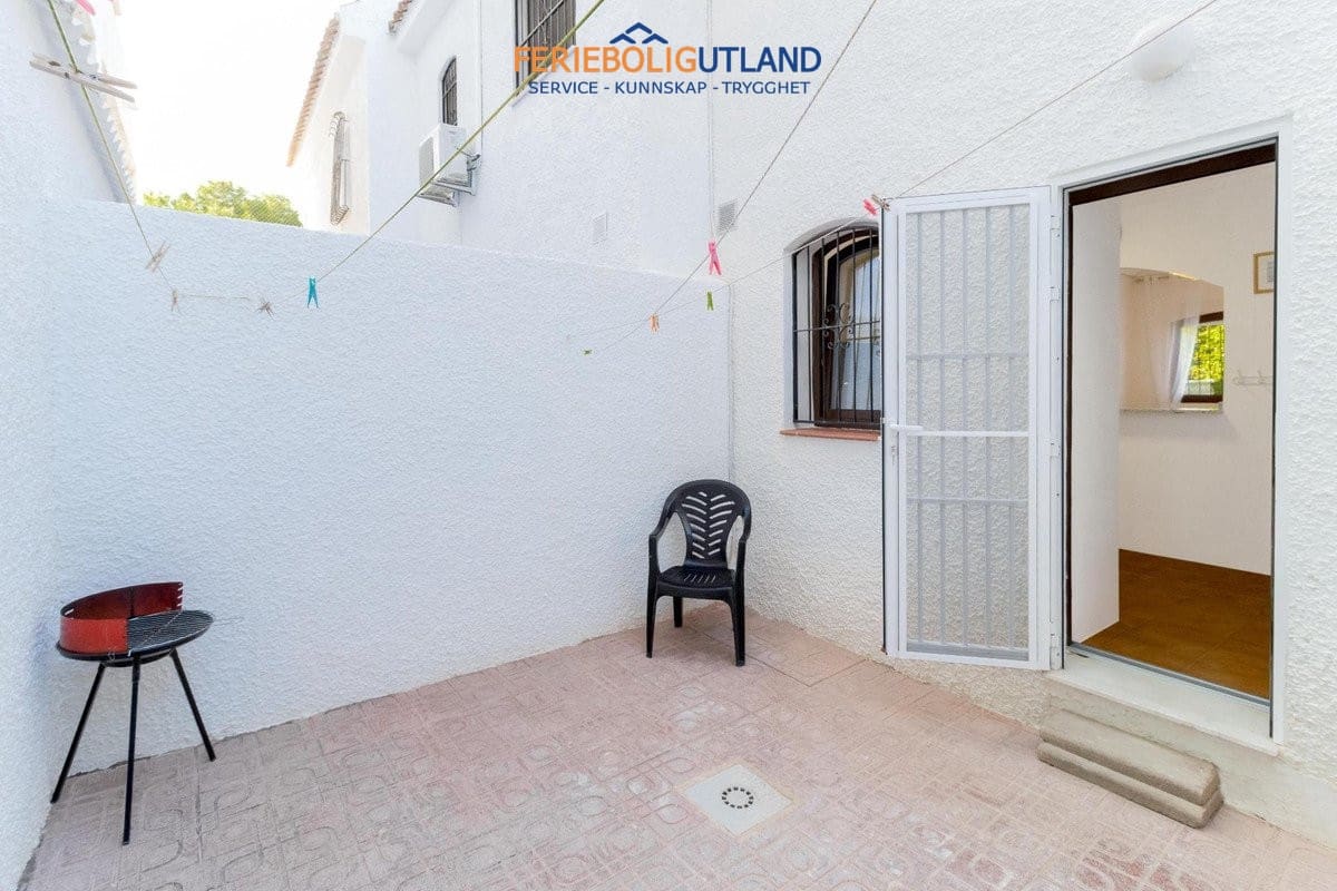 3 sovrum Villa till salu i La Zenia med garage - 338 000 € (Ref: 10032494)