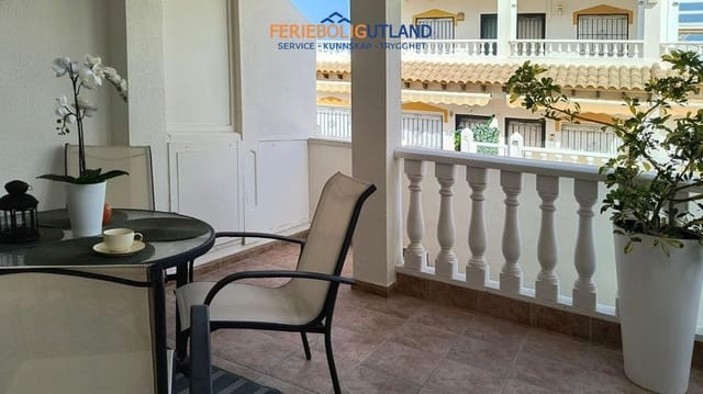 Casa de 3 habitaciones en Punta Prima, Orihuela en venta con piscina - 277.900 € (Ref: 10032495)
