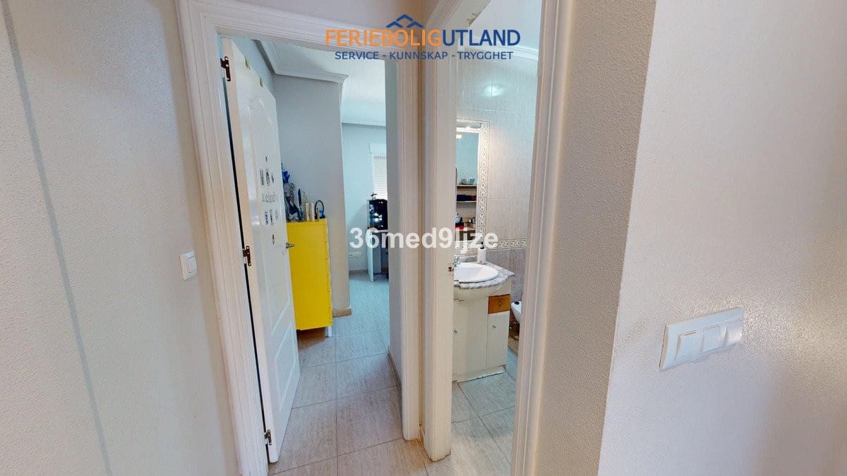 3 Zimmer Villa zu verkaufen in Los Alcazares mit Pool - 250.000 € (Ref: 10032496)