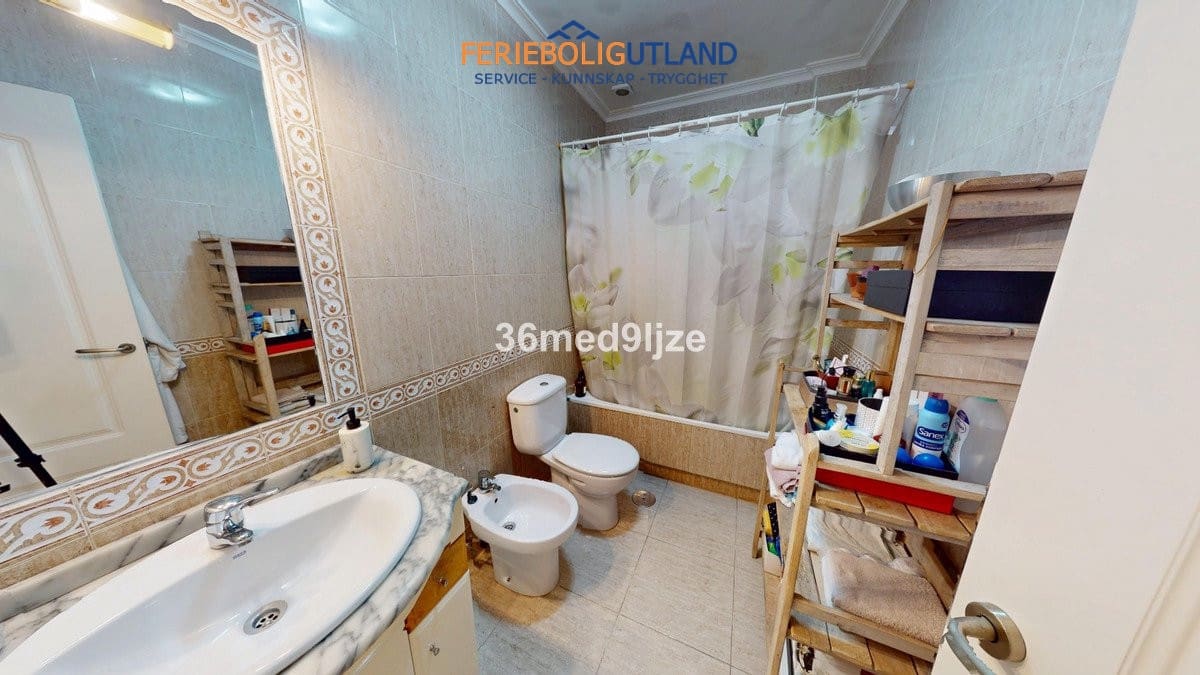 3 Zimmer Villa zu verkaufen in Los Alcazares mit Pool - 250.000 € (Ref: 10032496)