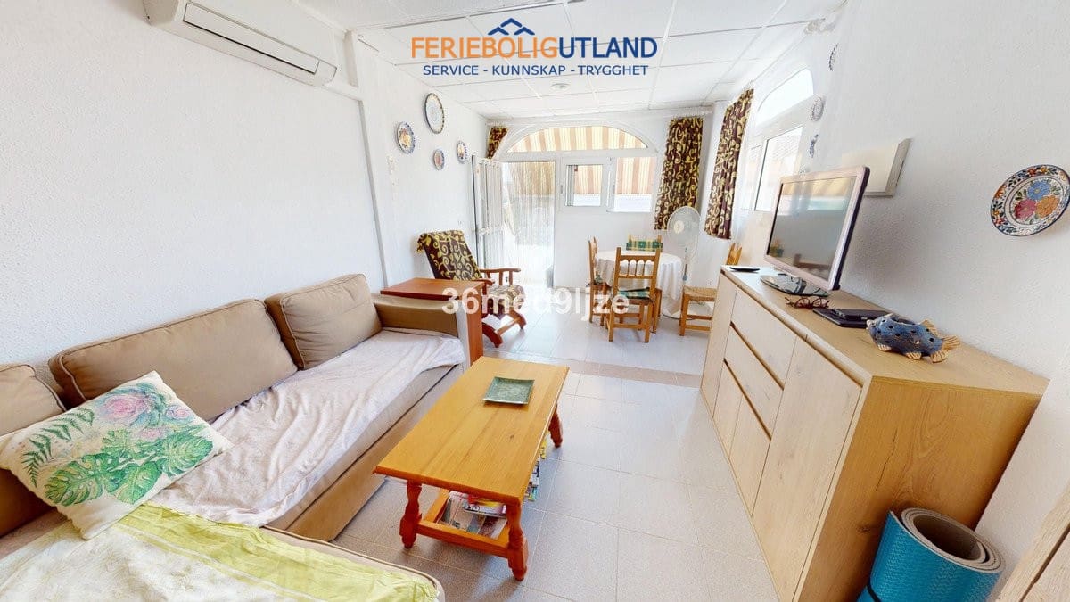 2 slaapkamer Appartement te koop in Los Alcazares - € 125.000 (Ref: 10032498)