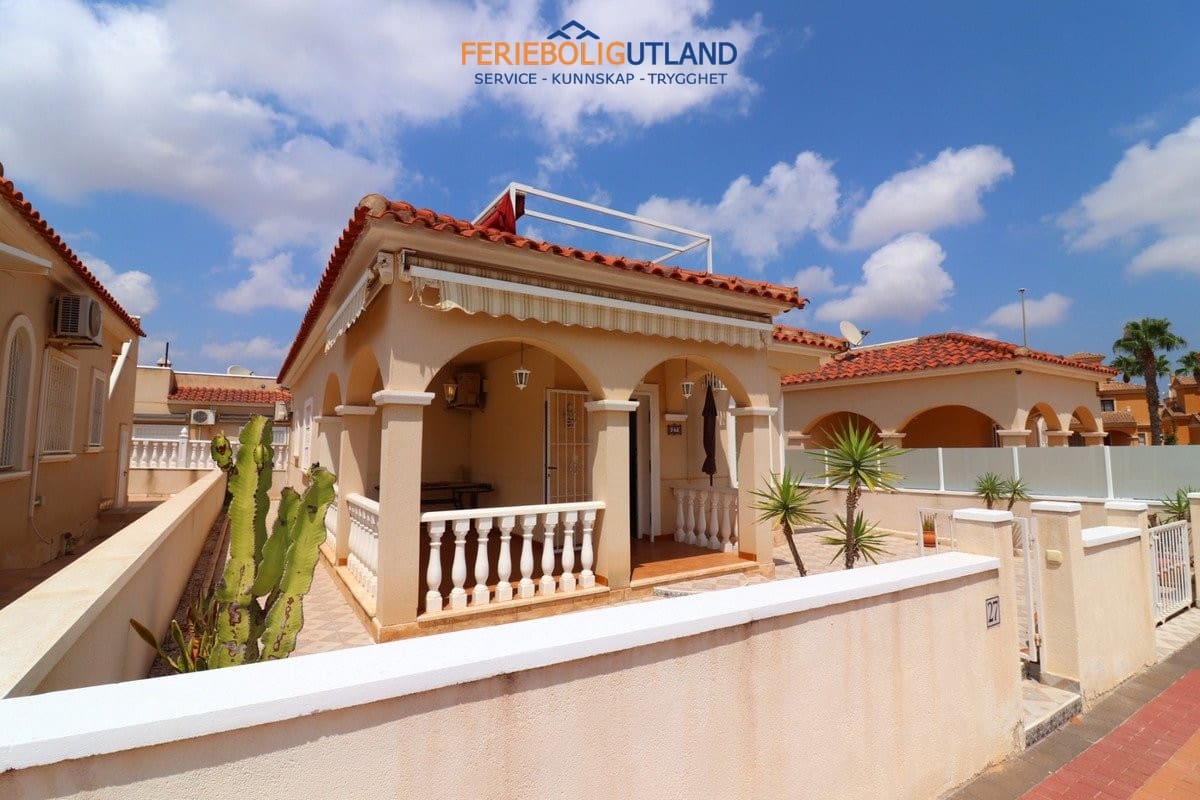 3 bedroom Villa for sale in Algorfa with pool garage - € 220,000 (Ref: 10032499)