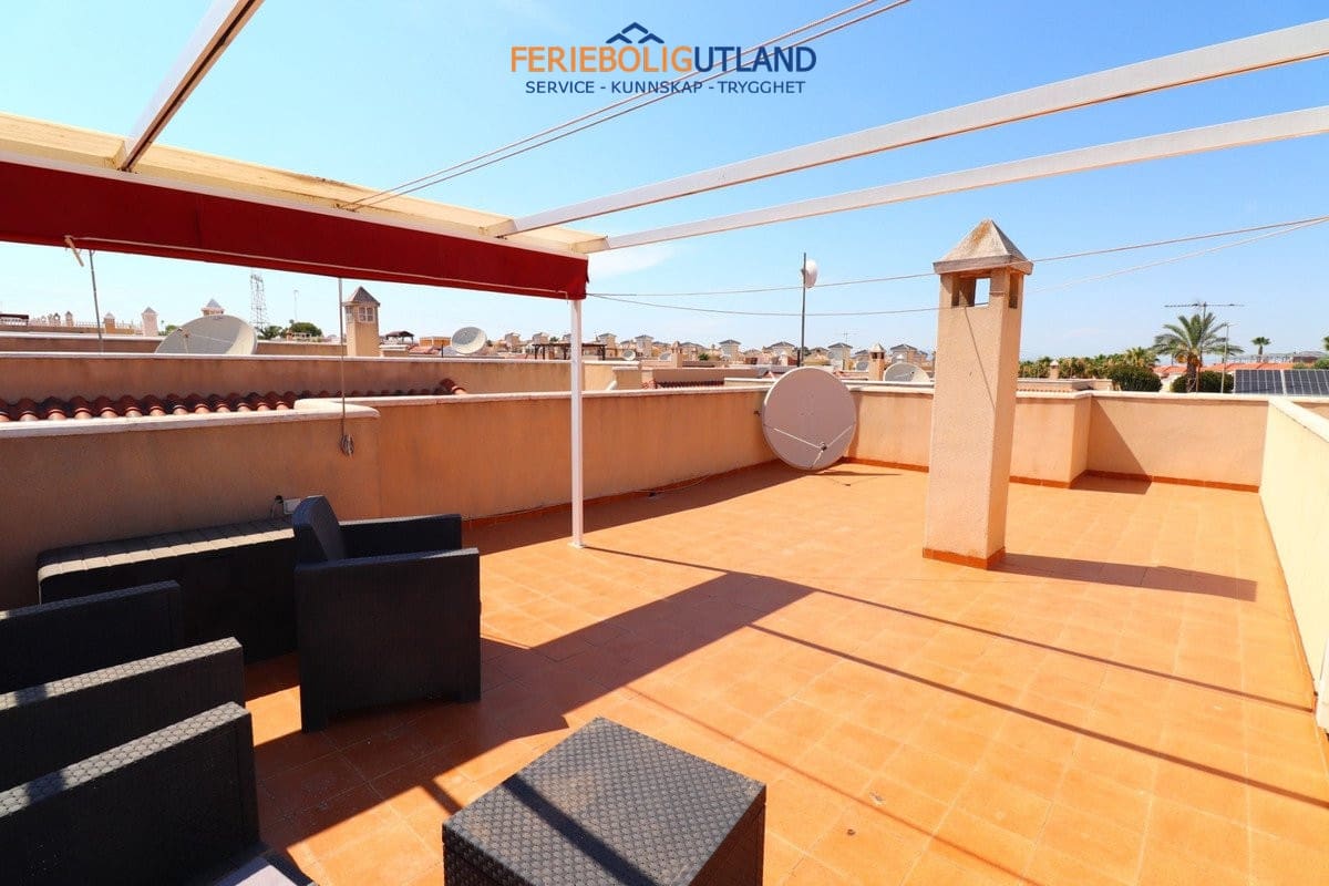 3 bedroom Villa for sale in Algorfa with pool garage - € 220,000 (Ref: 10032499)