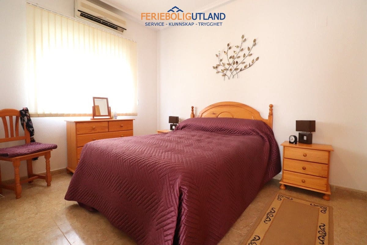 3 bedroom Villa for sale in Algorfa with pool garage - € 220,000 (Ref: 10032499)