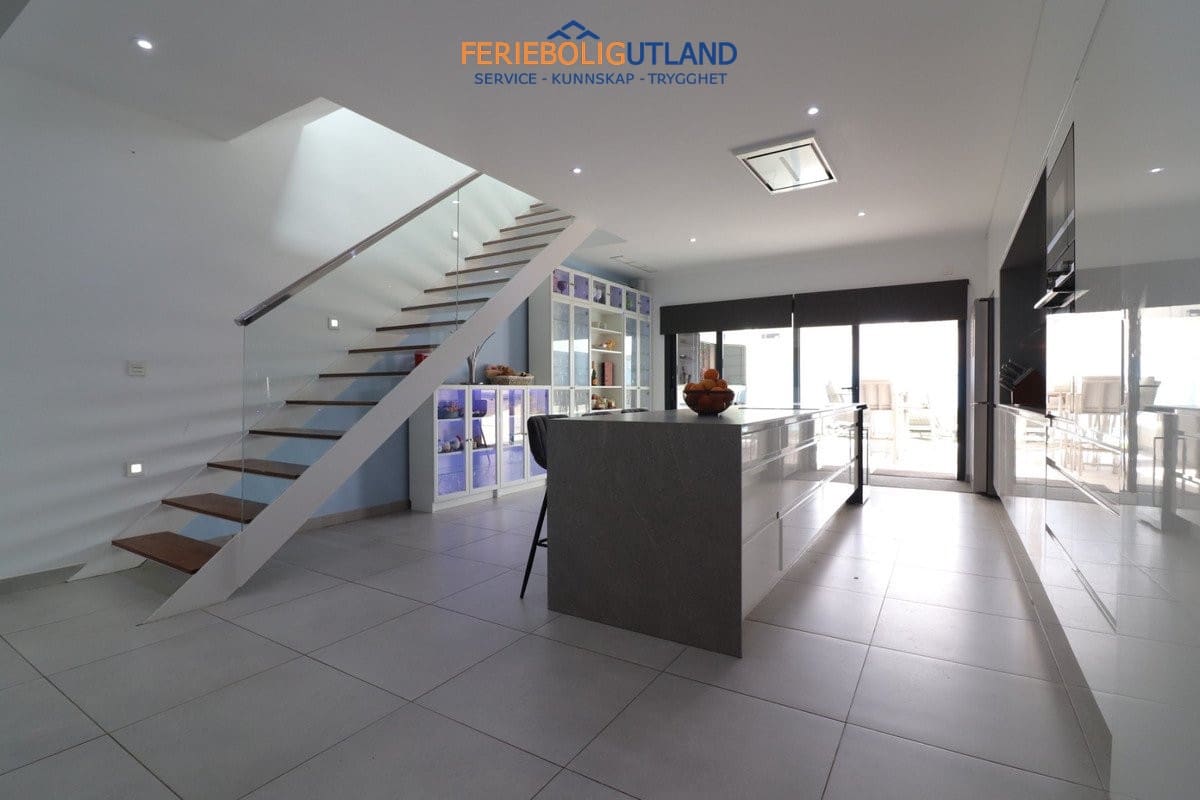 4 chambre Villa/Maison à vendre à Benijofar avec piscine garage - 795 000 € (Ref: 10032500)