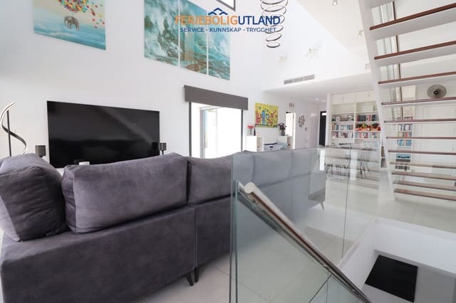 4 chambre Villa/Maison à vendre à Benijófar avec piscine garage - 795 000 € (Ref: 10032500)