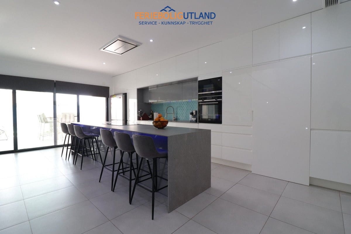 4 chambre Villa/Maison à vendre à Benijofar avec piscine garage - 795 000 € (Ref: 10032500)