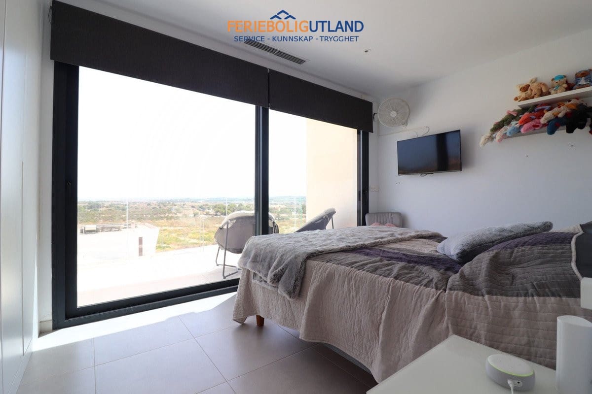 4 chambre Villa/Maison à vendre à Benijofar avec piscine garage - 795 000 € (Ref: 10032500)