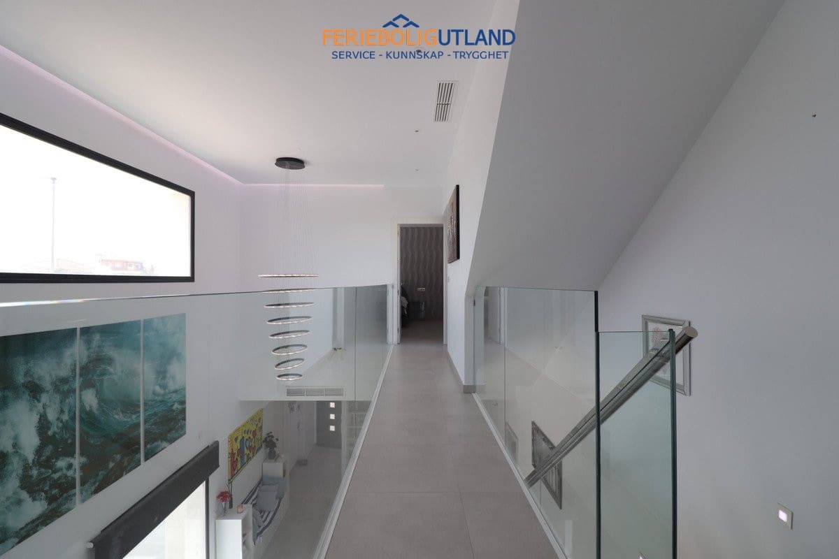 4 chambre Villa/Maison à vendre à Benijofar avec piscine garage - 795 000 € (Ref: 10032500)