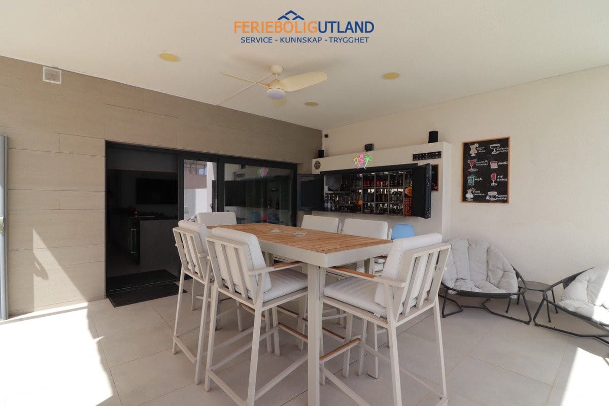 4 chambre Villa/Maison à vendre à Benijofar avec piscine garage - 795 000 € (Ref: 10032500)