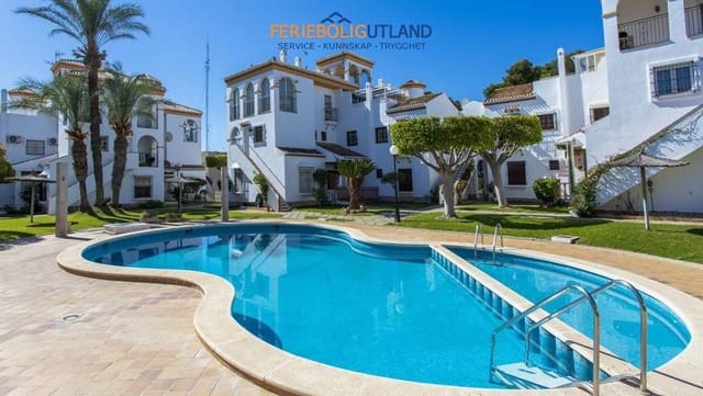 3 slaapkamer Huis te koop in Playa Flamenca, Orihuela met zwembad garage - € 330.000 (Ref: 10032501)