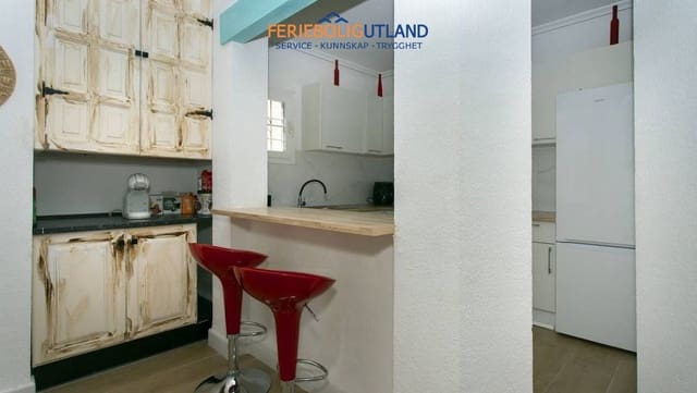 3 slaapkamer Huis te koop in Playa Flamenca, Orihuela met zwembad garage - € 330.000 (Ref: 10032501)