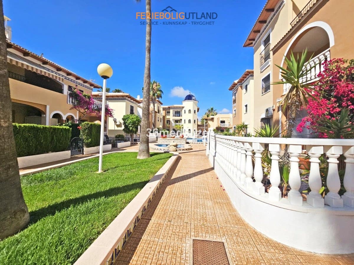 2 camera da letto Appartamento in vendita in Los Alcazares con piscina - 215.000 € (Rif: 10033165)