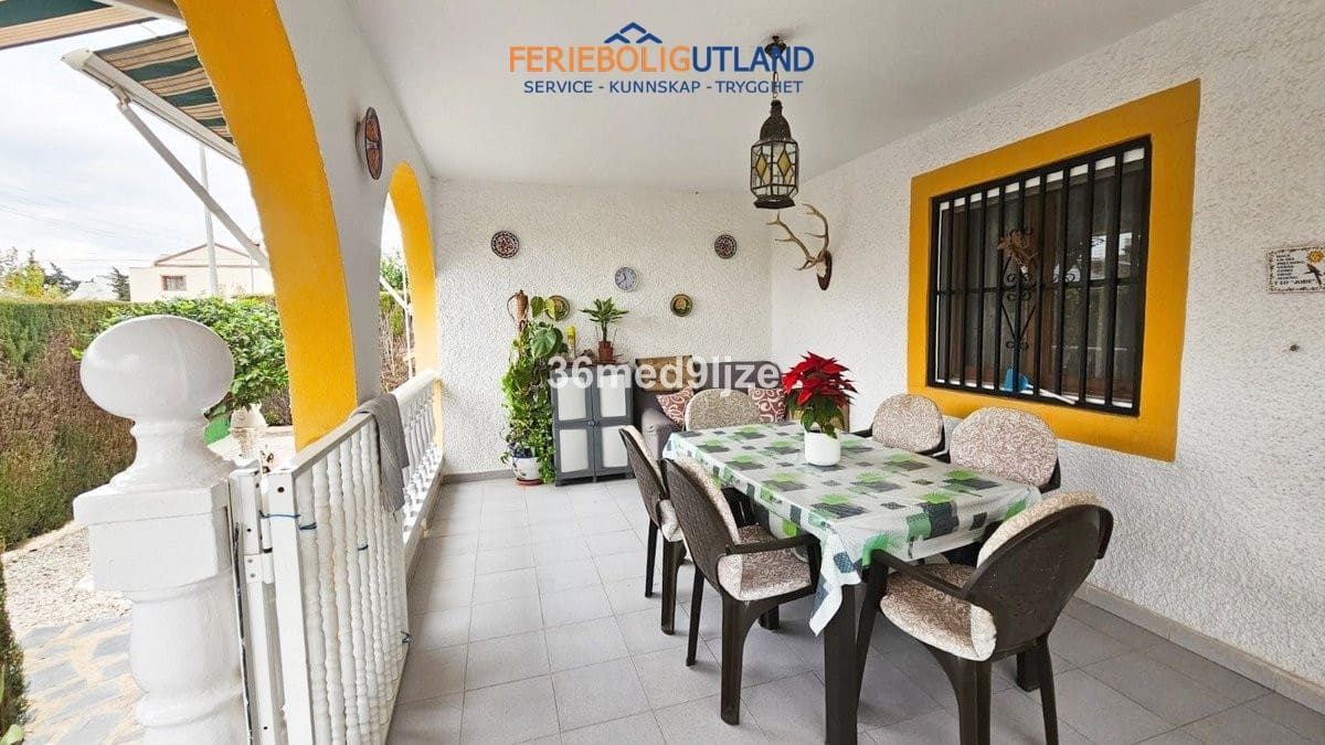 3 slaapkamer Villa te koop in Los Alcazares met zwembad garage - € 477.000 (Ref: 10033167)